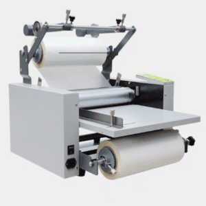 Pelliculeuse automatique SIGO L-380 avec tapis roulant pour format A3