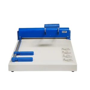 Machine à rainer et perforer 340Y vue d'ensemble avec guides et accessoires