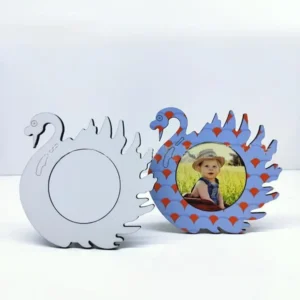 Support en bois MDF blanc en forme d'oie personnalisé avec des photos de bébé pour sublimation Maroc.