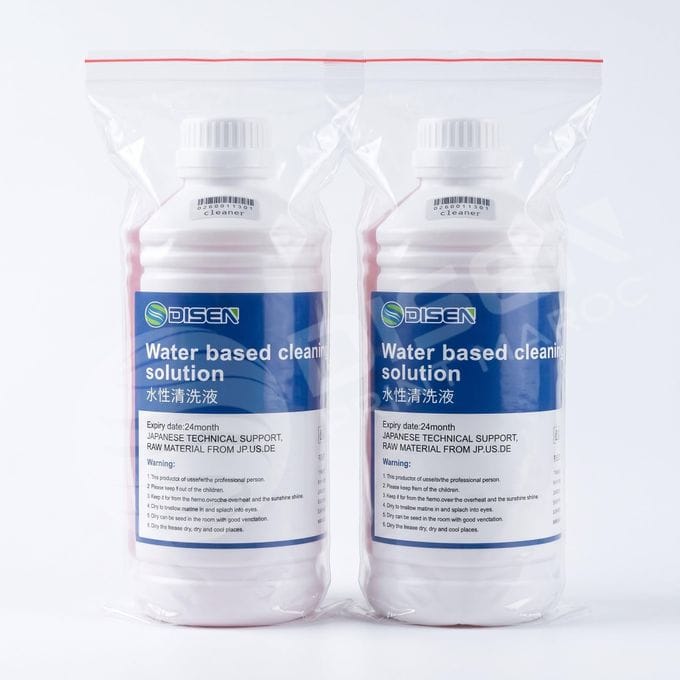 Injection du liquide de nettoyage à l'aide d'une seringue pour déboucher une tête d'impression Epson DTF